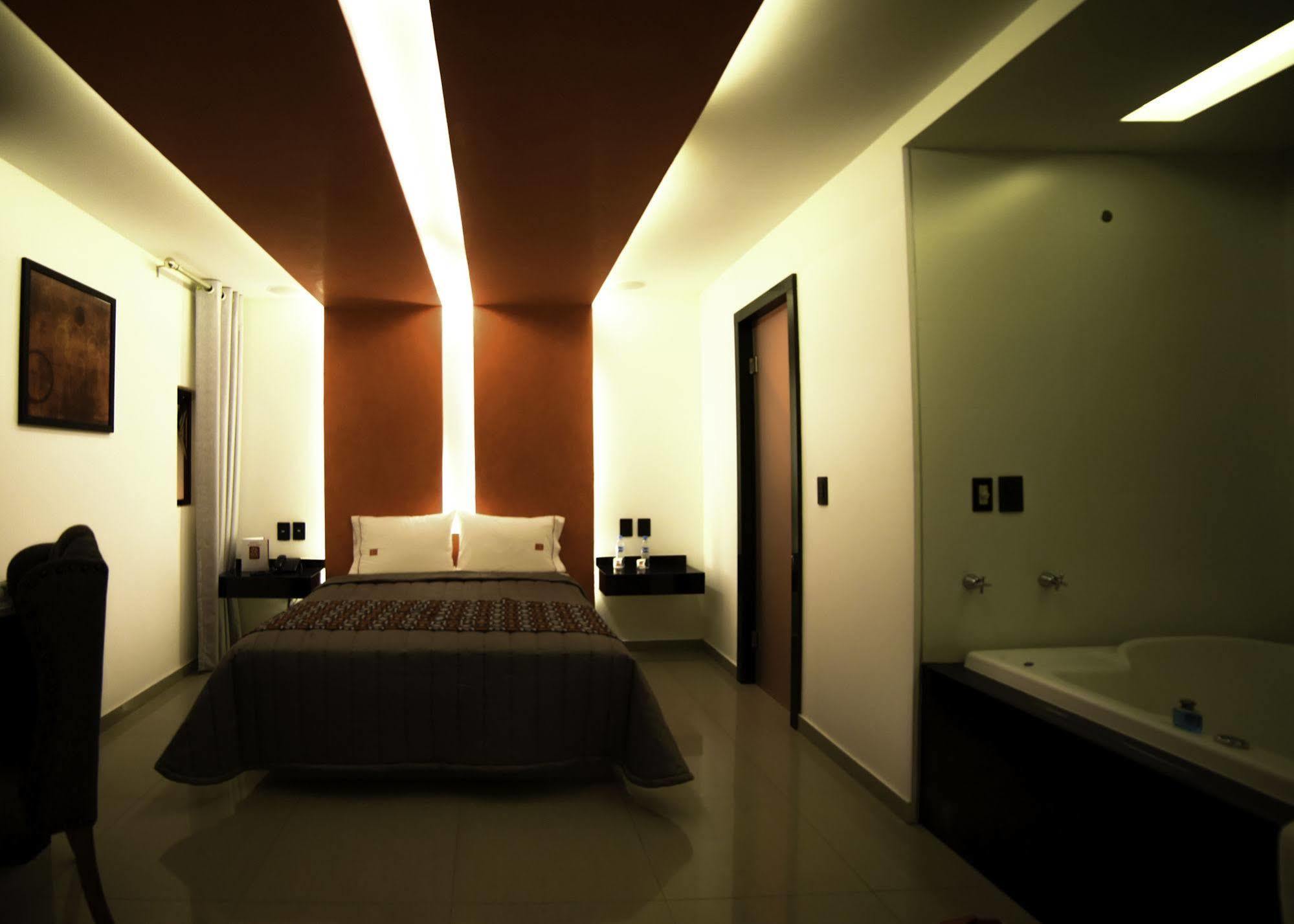 Six Hotel Guadalajara Expiatorio 외부 사진